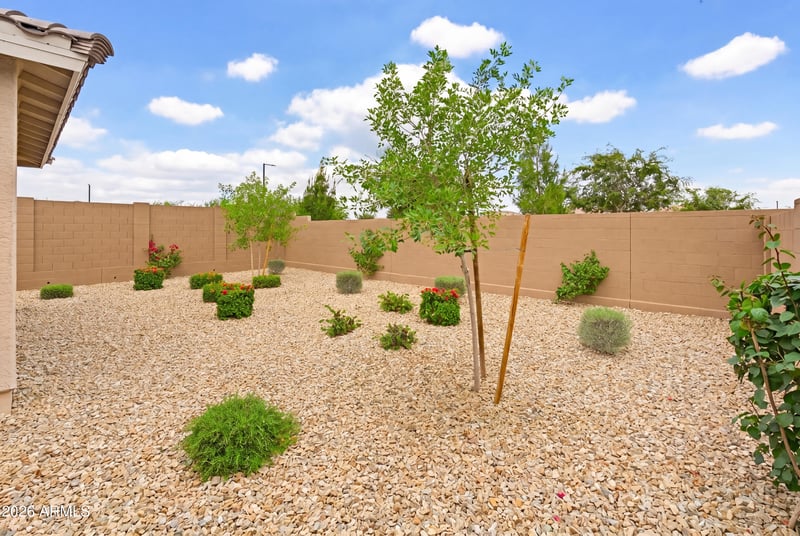 24961 173rd Dr, Surprise, AZ 85387