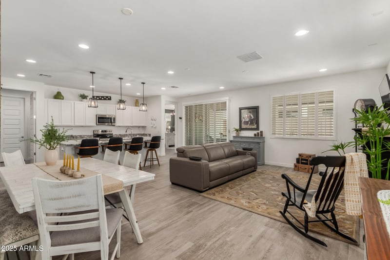 24970 172nd Ave, Surprise, AZ 85387
