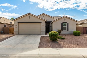 2499 W Dapple Gray Ct, San Tan Valley, AZ 85144