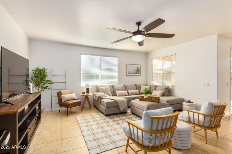2499 W Dapple Gray Ct, San Tan Valley, AZ 85144