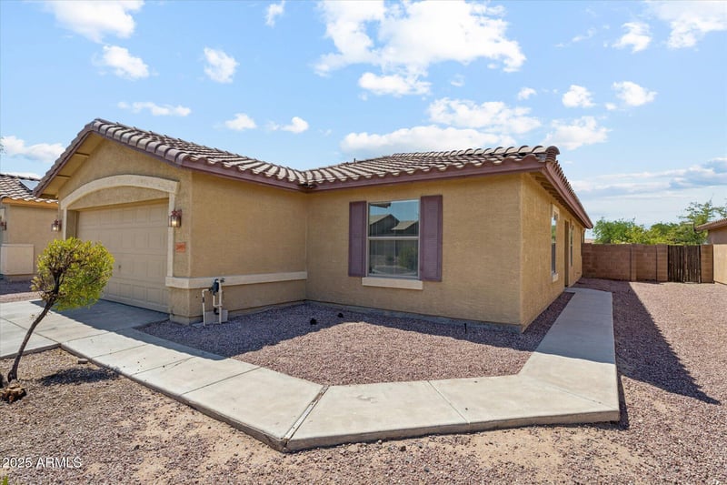 24995 Dove Mesa Dr, Buckeye, AZ 85326