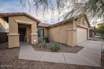 24997 Illini St, Buckeye, AZ 85326