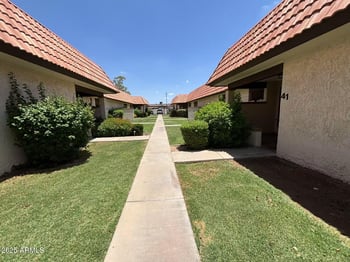 25 Cottoonwood St #41, Chandler, AZ 85225