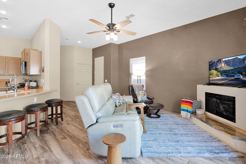25 Quinn Cir #57, Mesa, AZ 85206