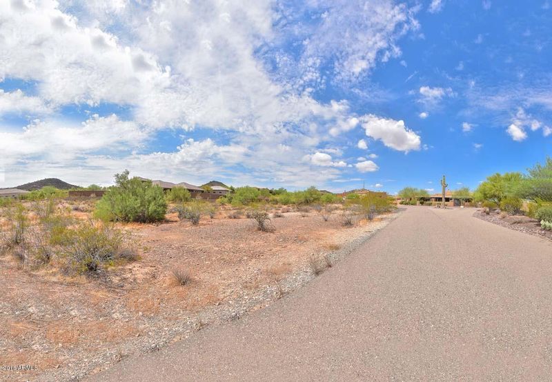 25 W Sagebrush Dr #-, Phoenix, AZ 85085