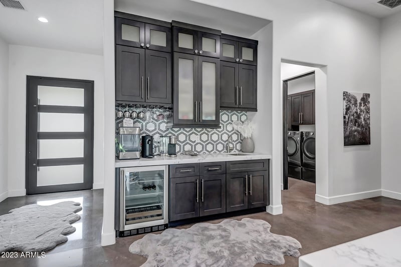 25 W Sagebrush Dr, Phoenix, AZ 85085