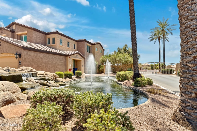 250 Queen Creek Rd #101, Chandler, AZ 85248
