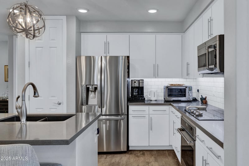 250 Queen Creek Rd #101, Chandler, AZ 85248