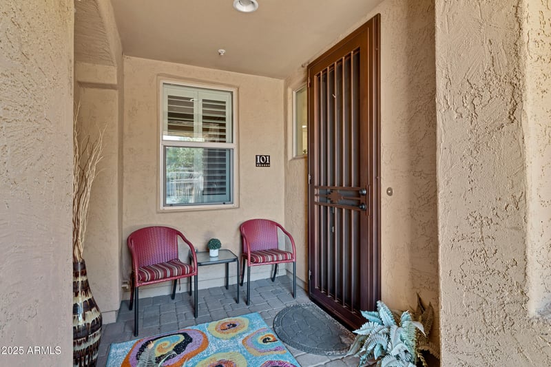 250 Queen Creek Rd #101, Chandler, AZ 85248