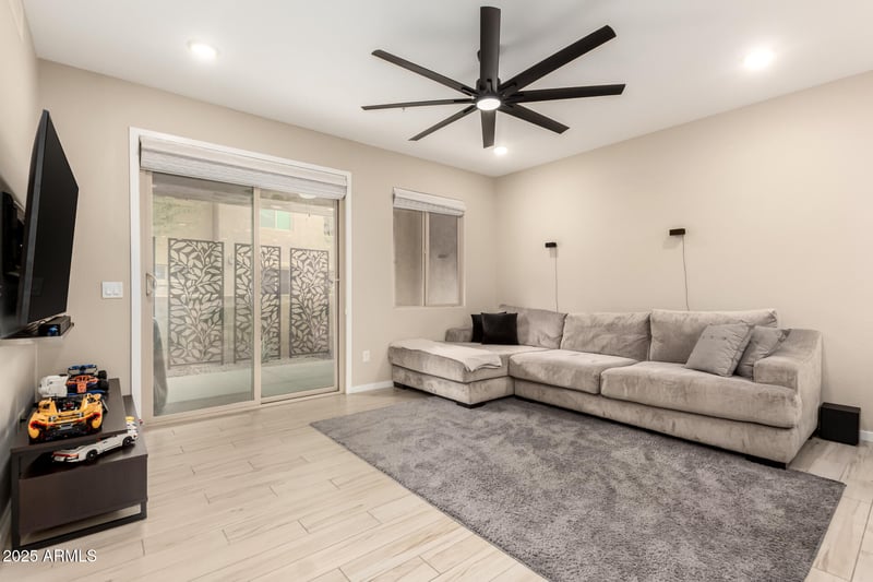 250 Queen Creek Rd #131, Chandler, AZ 85248