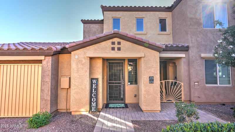 250 Queen Creek Rd #204, Chandler, AZ 85248