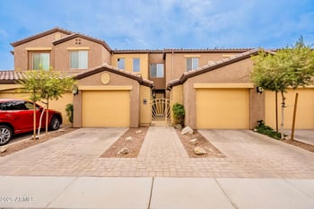 250 Queen Creek Rd #206, Chandler, AZ 85248