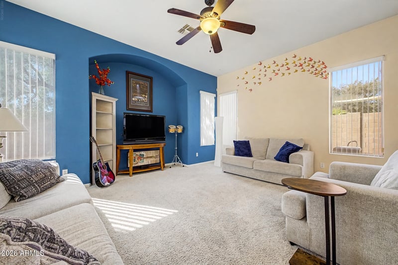 250 S Gibson St, Gilbert, AZ 85296