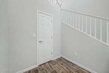250 W Queen Creek Rd #215, Chandler, AZ 85248
