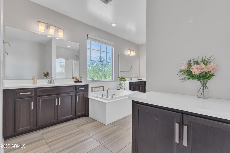 250 Wisteria Dr, Chandler, AZ 85286