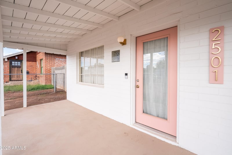 2501 11th St, Phoenix, AZ 85006