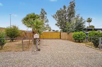 2501 Hayward Ave, Phoenix, AZ 85051