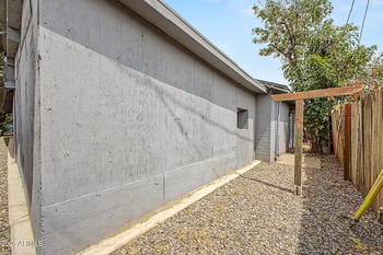 2501 Hayward Ave, Phoenix, AZ 85051