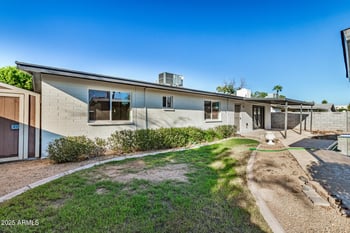 2501 Pebble Beach Dr, Tempe, AZ 85282