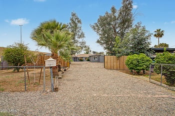 2501 Hayward Ave, Phoenix, AZ 85051