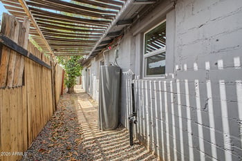 2501 Hayward Ave, Phoenix, AZ 85051
