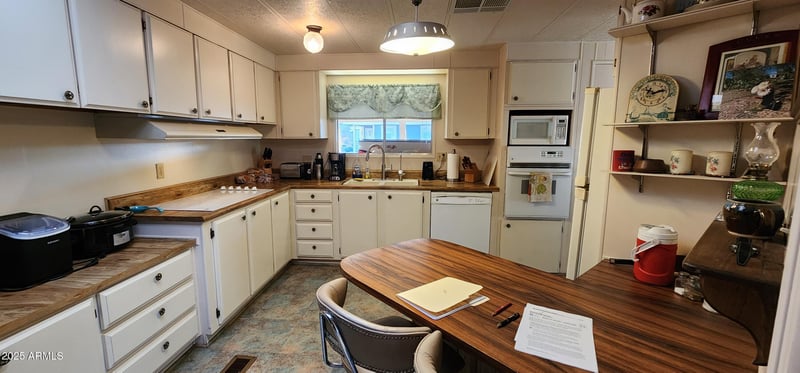 2501 Wickenburg Way #140, Wickenburg, AZ 85390