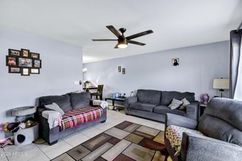 2502 38th Ln, Phoenix, AZ 85009