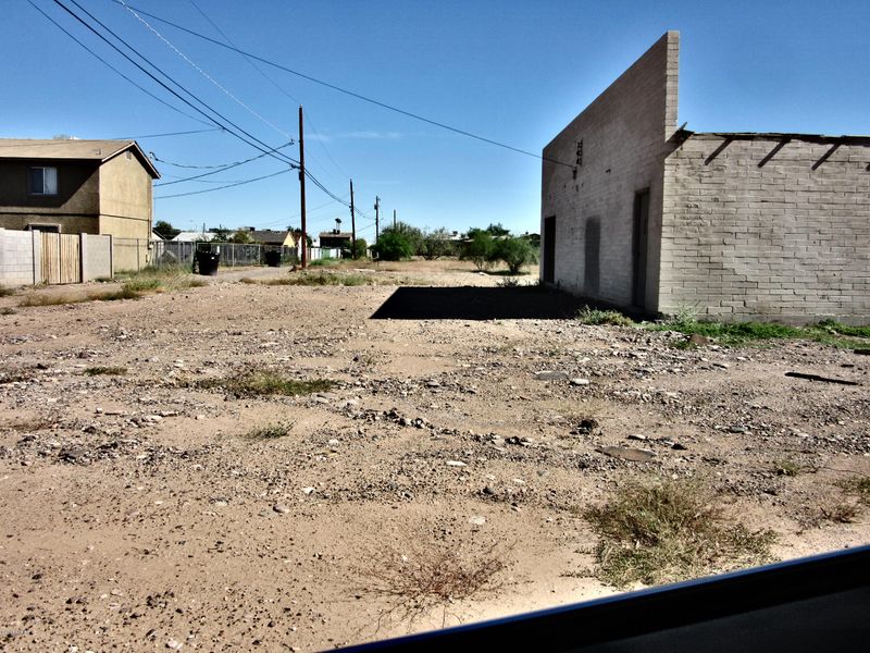 2502 E Broadway Rd #17, Phoenix, AZ 85040