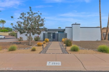 2502 E North Ln, Phoenix, AZ 85028