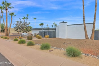 2502 E North Ln, Phoenix, AZ 85028