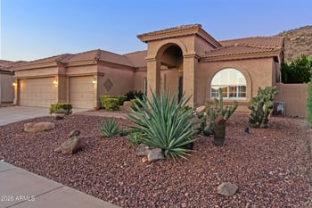 2502 Glenhaven Dr, Phoenix, AZ 85048