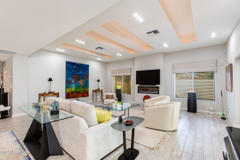 2502 Montebello Ave, Phoenix, AZ 85016