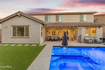 2502 Plum St, Gilbert, AZ 85298