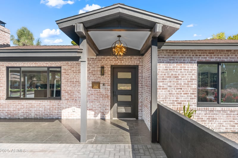 2502 Whitton Ave, Phoenix, AZ 85016