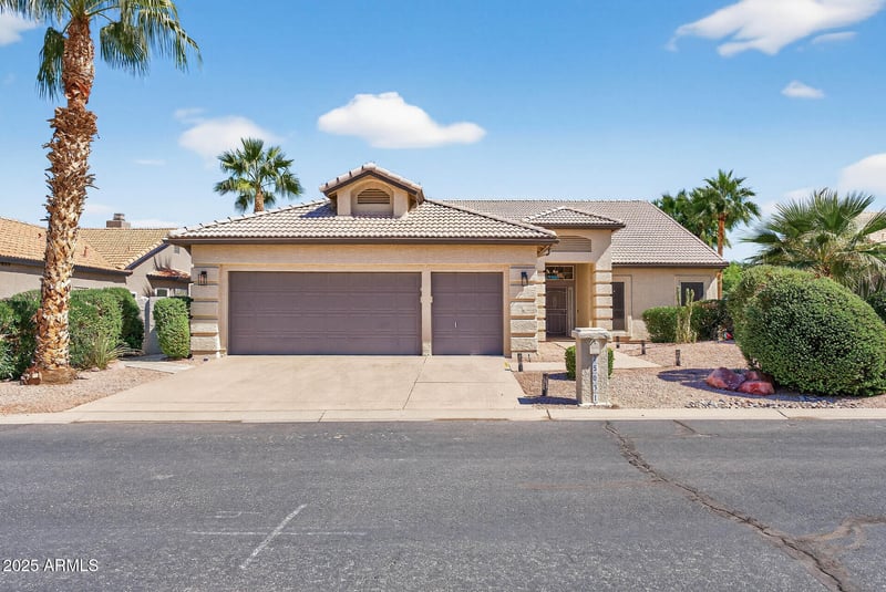 25031 Desert Trail Ct, Sun Lakes, AZ 85248