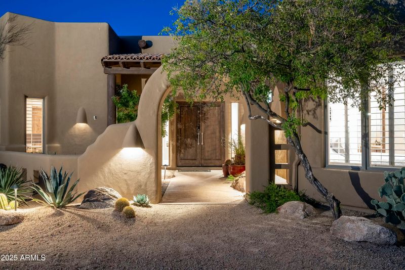 25031 N Paso Trl, Scottsdale, AZ 85255