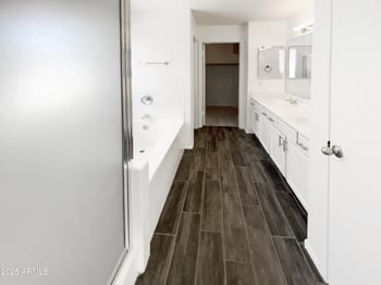 25038 40th Ave, Phoenix, AZ 85083