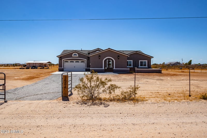 2504 347th Ave, Tonopah, AZ 85354