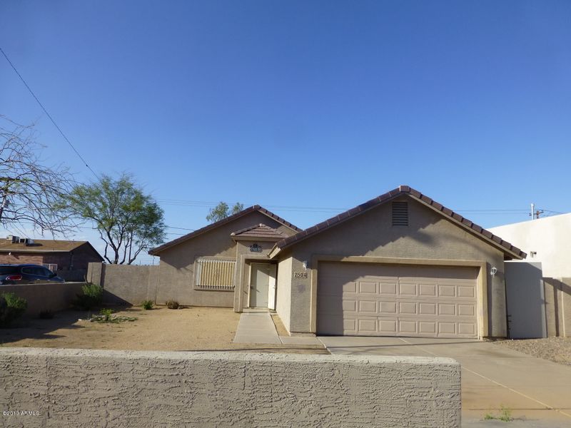 2504 E Roeser Rd, Phoenix, AZ 85040
