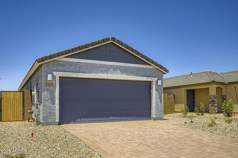 25052 174th Ln, Surprise, AZ 85387
