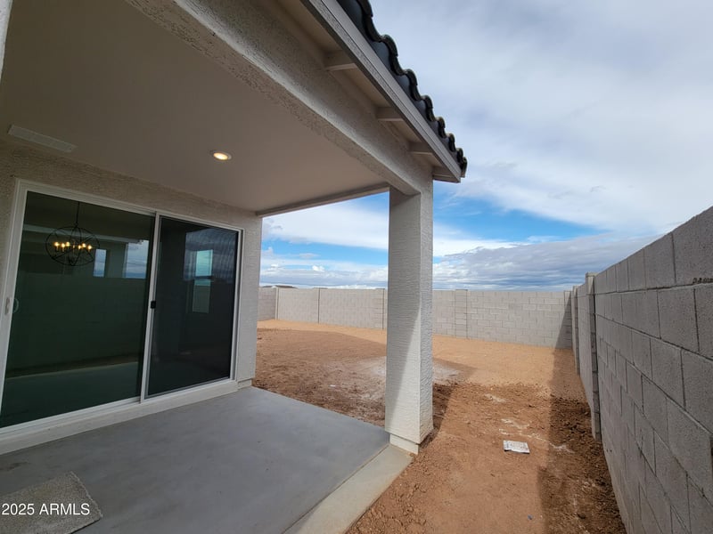 2506 Fortana Dr, San Tan Valley, AZ 85143