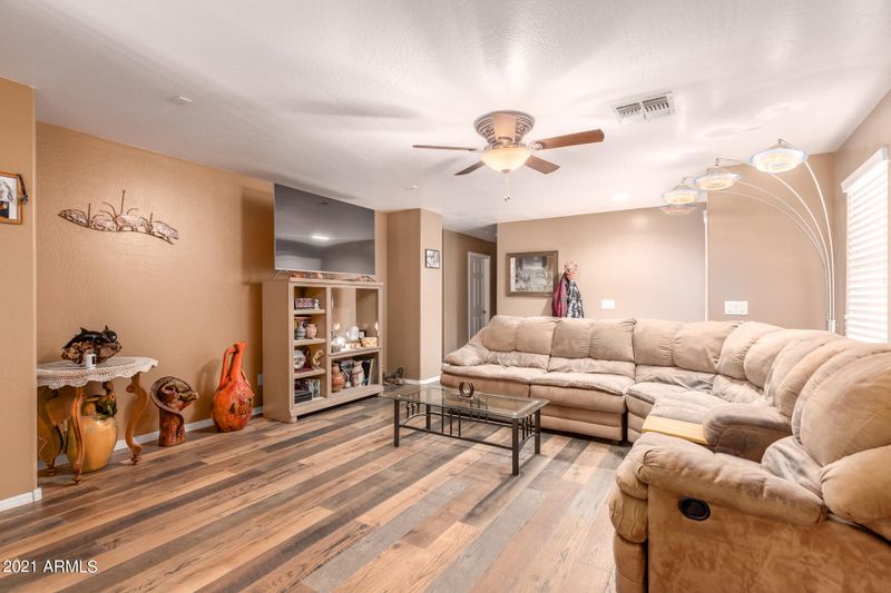 25067 W Dove Cir, Buckeye, AZ 85326