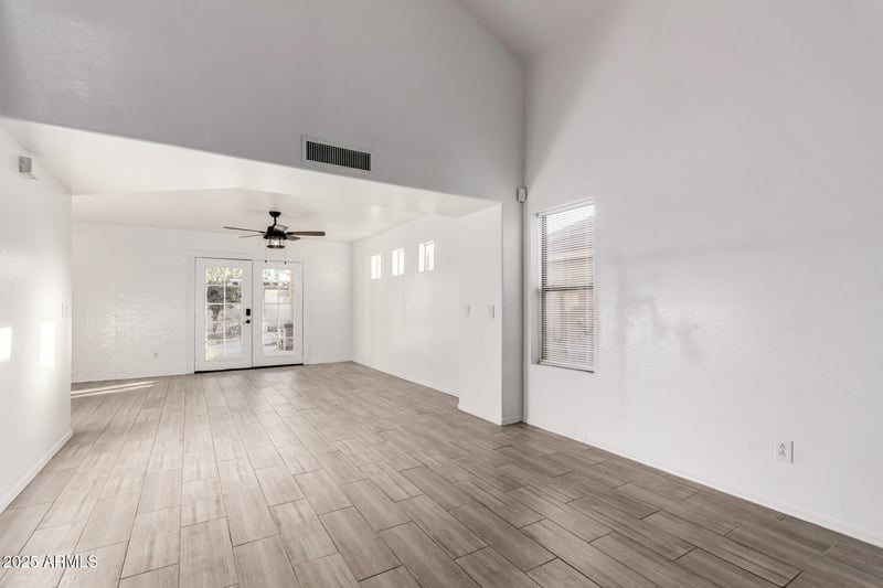 2507 Desert Spring Way, San Tan Valley, AZ 85144