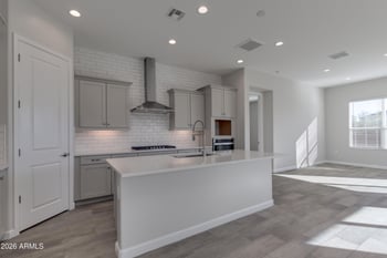 25073 27th Way, Phoenix, AZ 85024