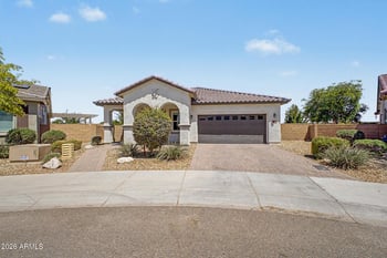 25078 172nd Ln, Surprise, AZ 85387