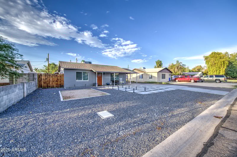 2508 Clarendon Ave, Phoenix, AZ 85016
