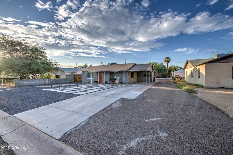 2508 Clarendon Ave, Phoenix, AZ 85016
