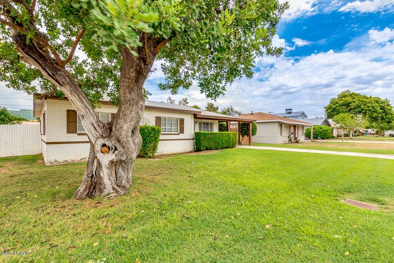 2508 E Hazelwood St, Phoenix, AZ 85016
