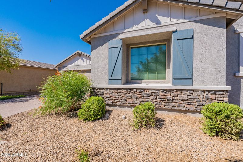 2508 E Nancy Ln, Phoenix, AZ 85042