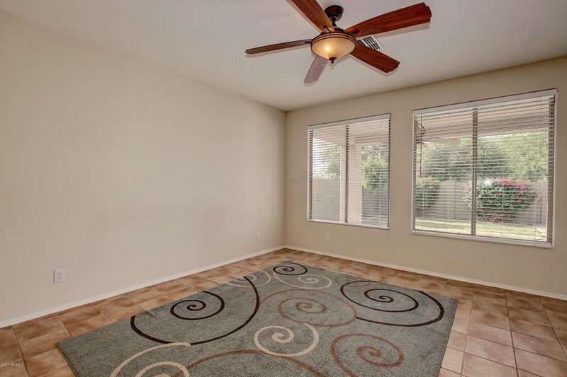 2508 W Shackleton Dr, Phoenix, AZ 85086